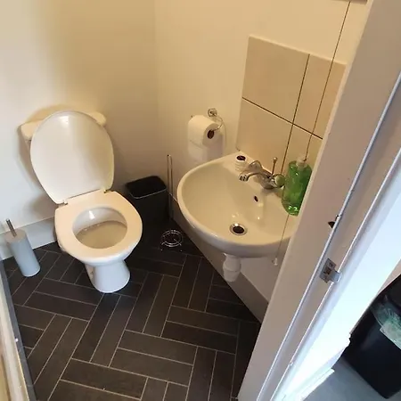 1 Bedroom Studio In A Supurb Area Of Cardiff Exterior photo