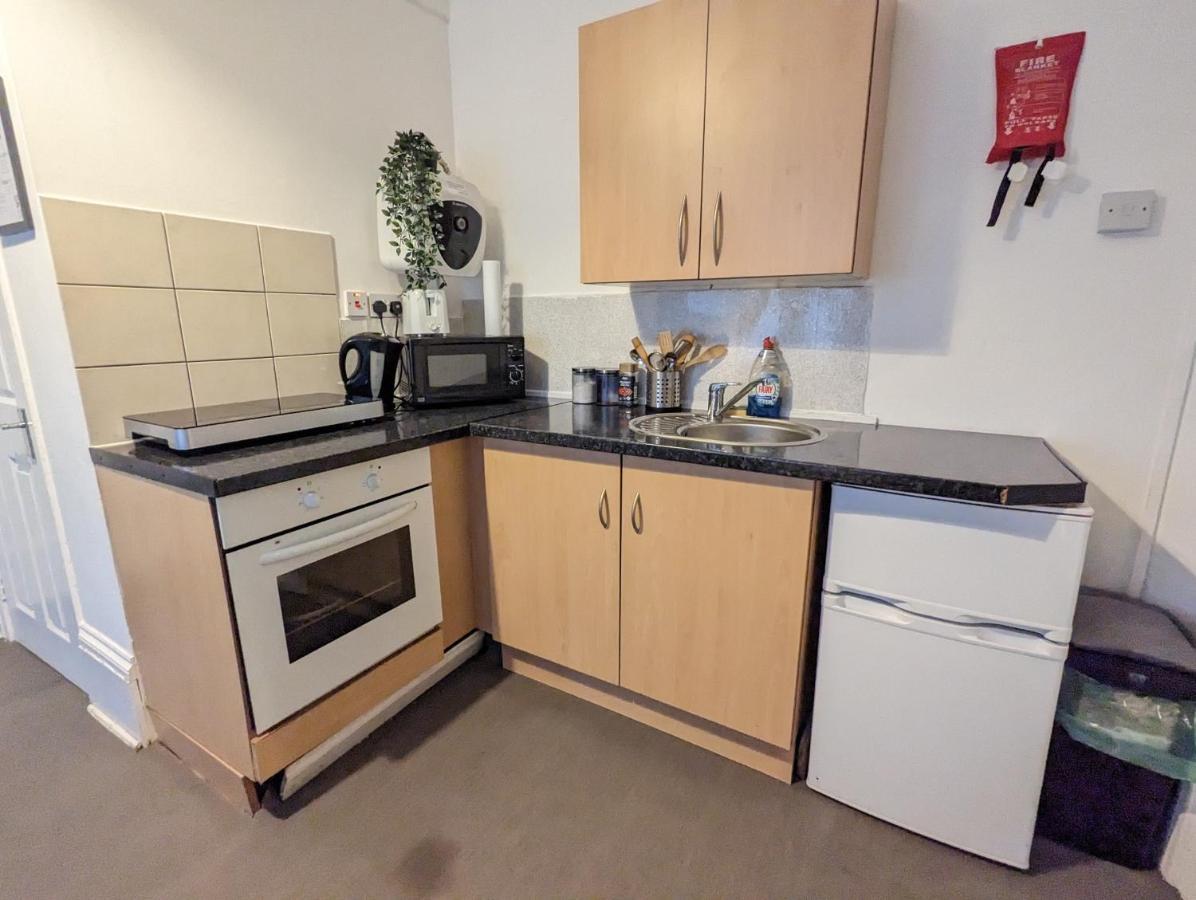 Apartamento 1 Bedroom In A Supurb Area Of *